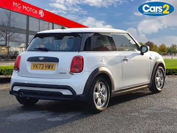 Used MINI Hatch 2023 for sale - 76984002: Photo