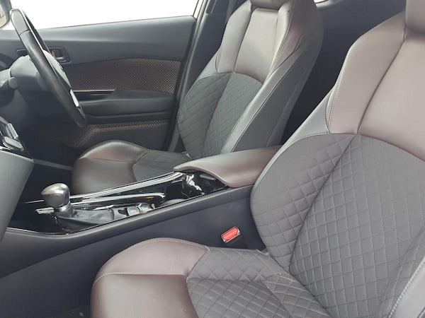 Used Toyota C-HR 2017 for sale - 76015275: Photo 16