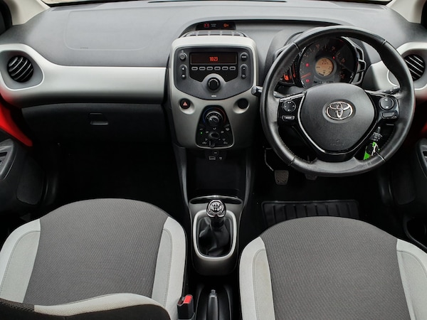 Used Toyota AYGO 2017 for sale - 75410162: Photo 13