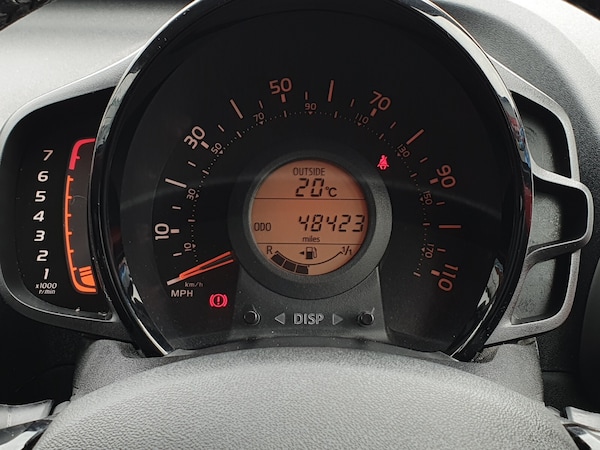 Used Toyota AYGO 2017 for sale - 75410162: Photo 25