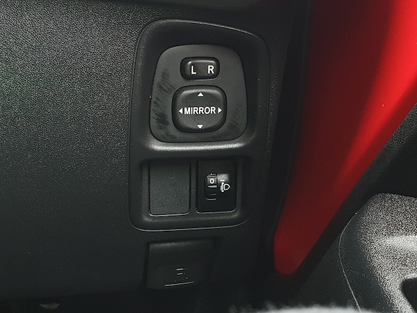 Used Toyota AYGO 2017 for sale - 75410162: Photo 26