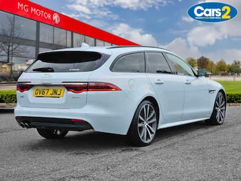 Used Jaguar XF 2017 for sale - 79739361: Photo