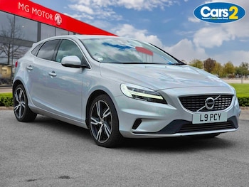 Used Volvo V40 2018 for sale - 79413335: Photo