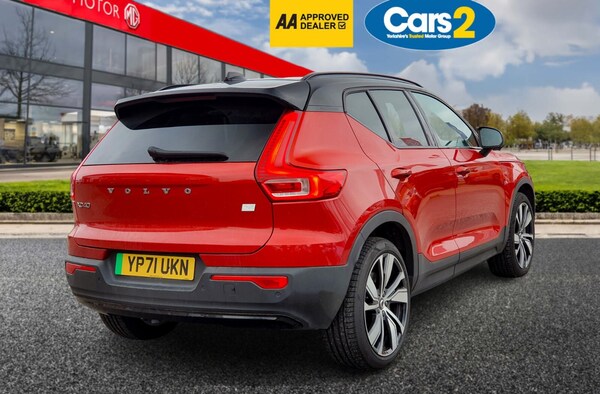 Used Volvo XC40 2021 for sale - 75410155: Photo 2