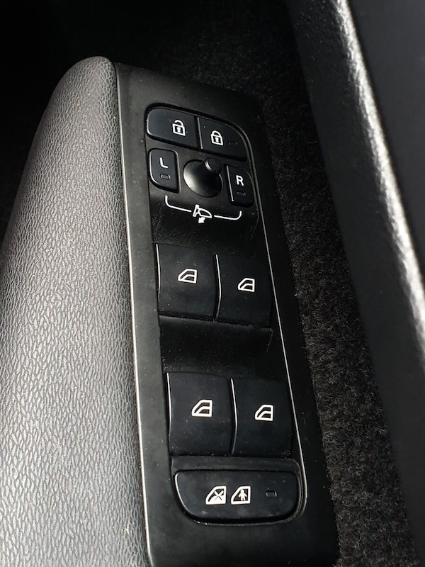 Used Volvo XC40 2021 for sale - 75410155: Photo 44