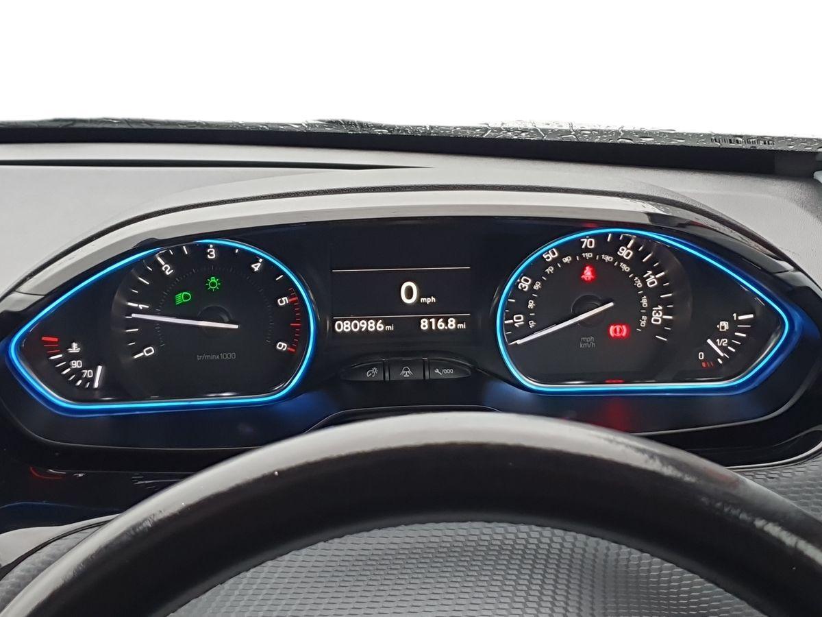 Used Peugeot 2008 2015 for sale - 76586983: Photo 13