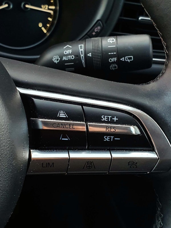 Used Mazda CX-30 2023 for sale - 75410129: Photo 42