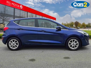 Used Ford Fiesta 2017 for sale - 79630607: Photo