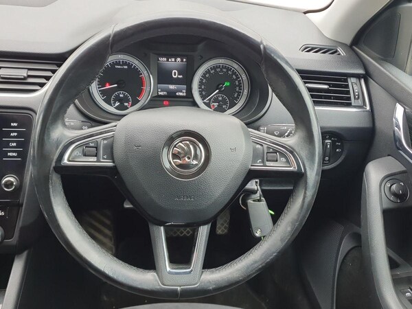 Used Skoda Octavia 2018 for sale - 75672152: Photo 13