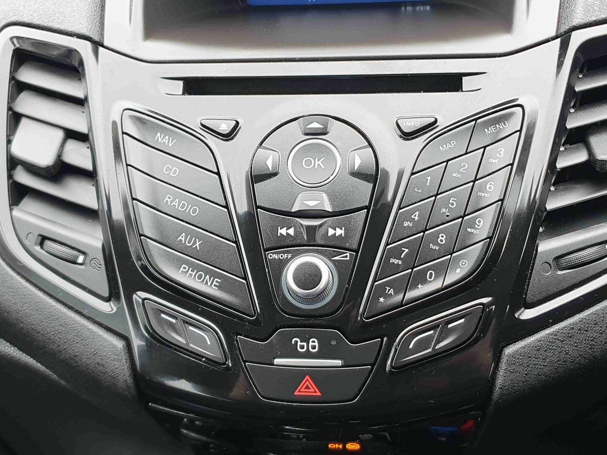 Used Ford Fiesta 2016 for sale - 78041938: Photo 25