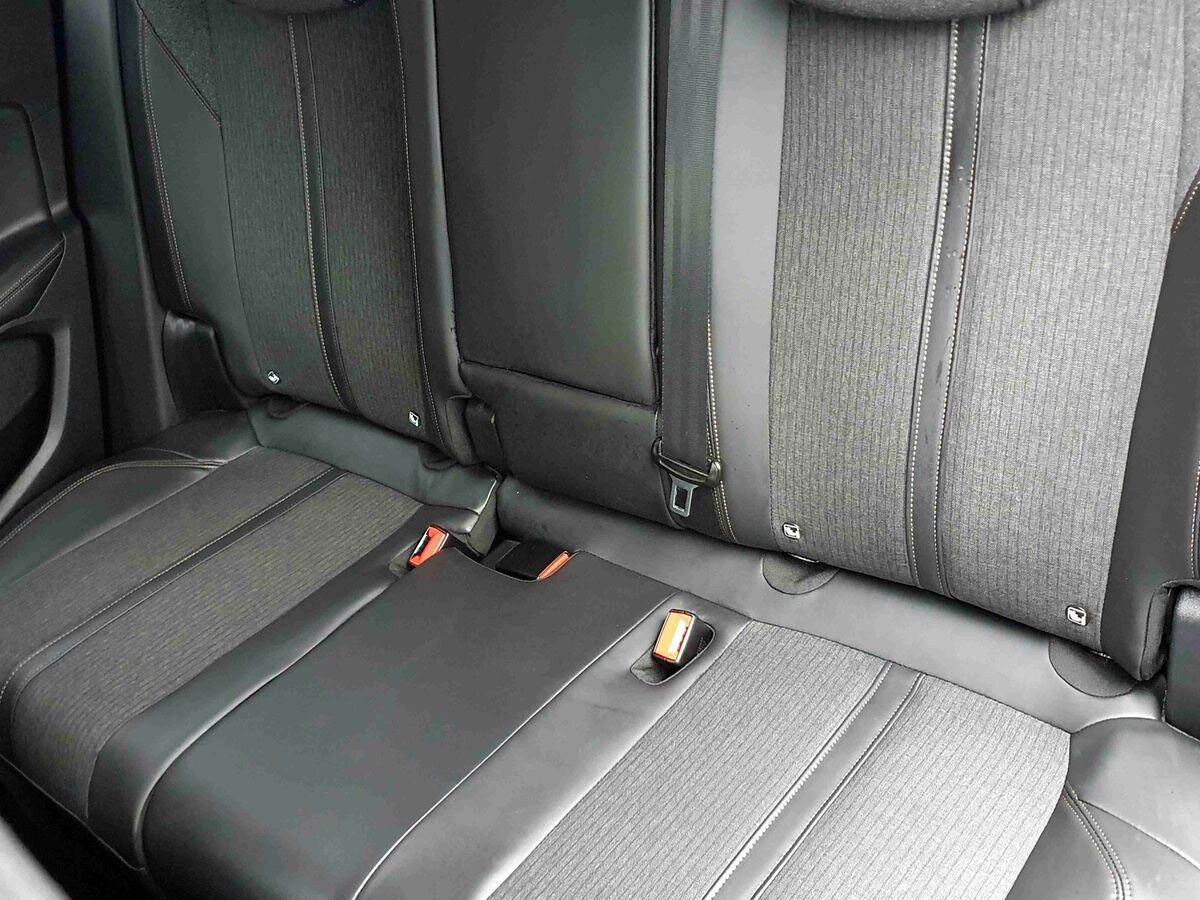 Used Peugeot 3008 2018 for sale - 77360551: Photo 17