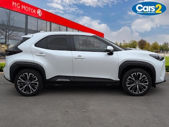 Used Toyota Yaris Cross 2022 for sale - 75629501: Photo