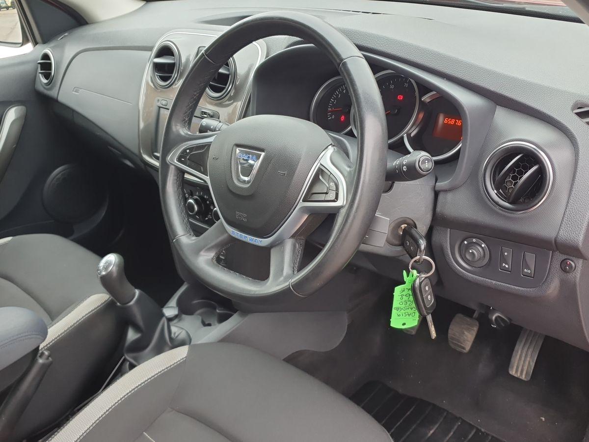 Used Dacia Sandero Stepway 2018 for sale - 76312122: Photo 10