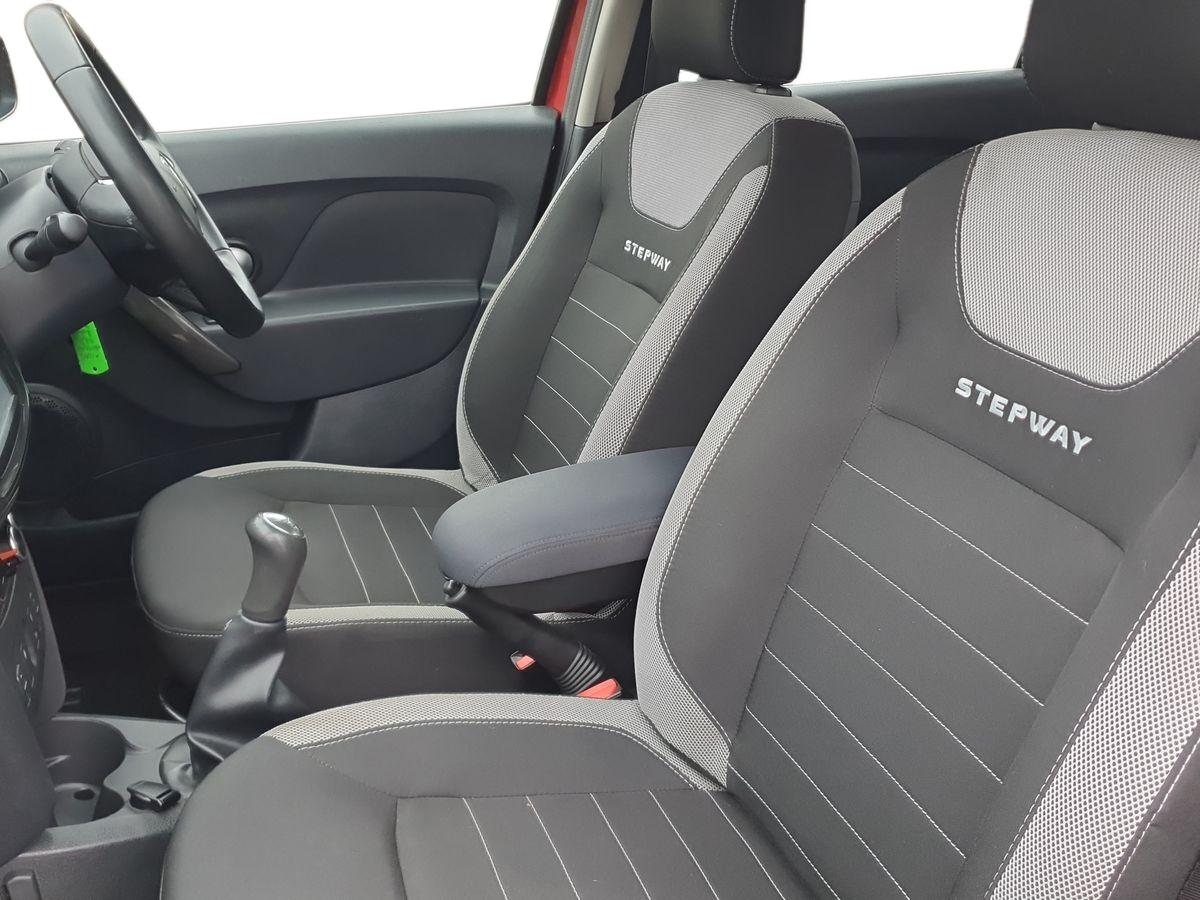 Used Dacia Sandero Stepway 2018 for sale - 76312122: Photo 16