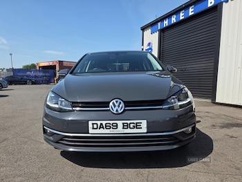 Used Volkswagen Golf 2019 for sale - 78742478: Photo