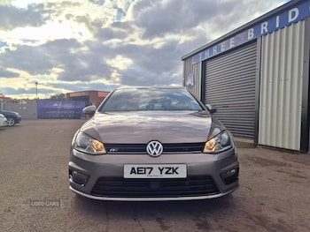 Used Volkswagen Golf 2017 for sale - 76123256: Photo