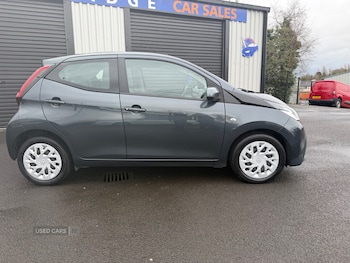 Used Toyota AYGO 2021 for sale - 78116862: Photo