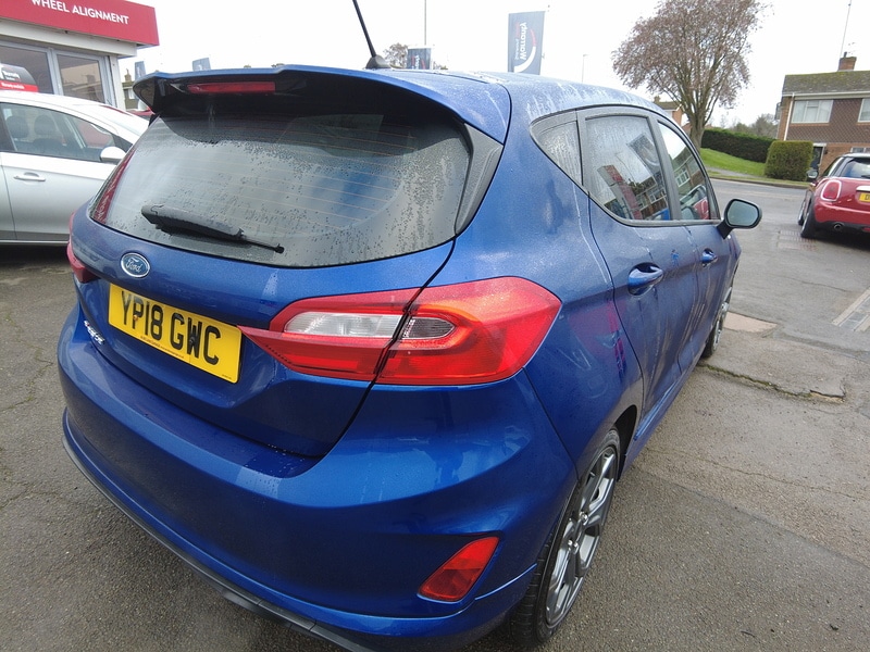 Used Ford Fiesta 2018 for sale - 77530276: Photo 3