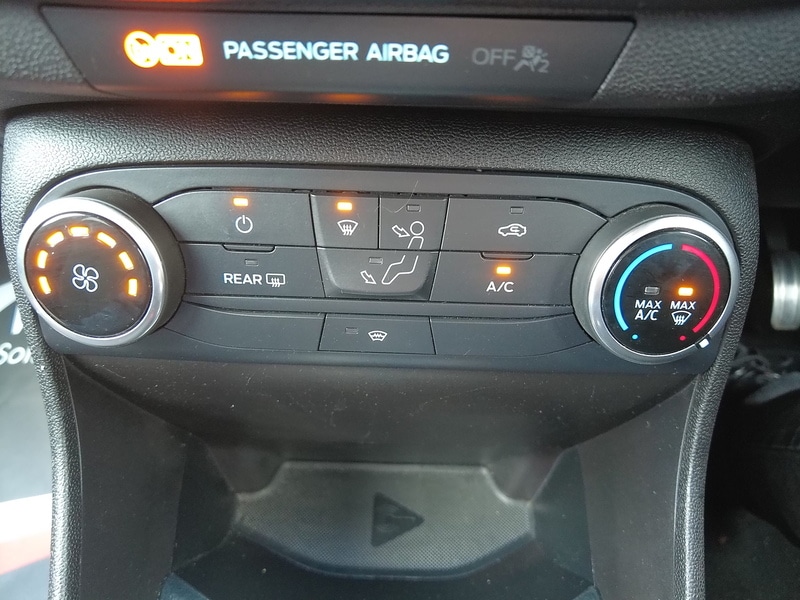 Used Ford Fiesta 2018 for sale - 77530276: Photo 30