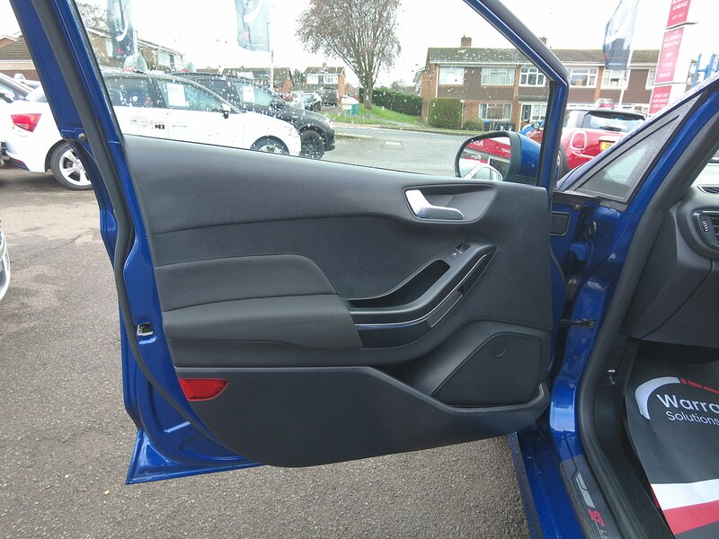 Used Ford Fiesta 2018 for sale - 77530276: Photo 44