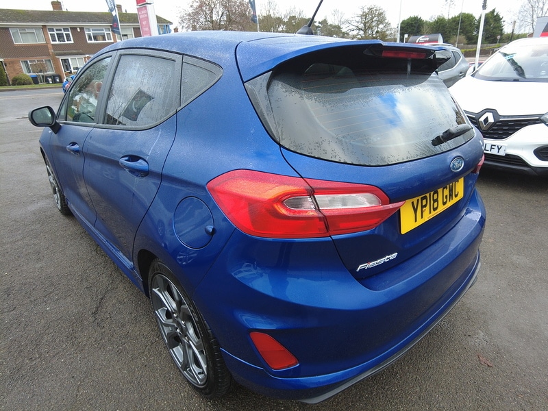 Used Ford Fiesta 2018 for sale - 77530276: Photo 5