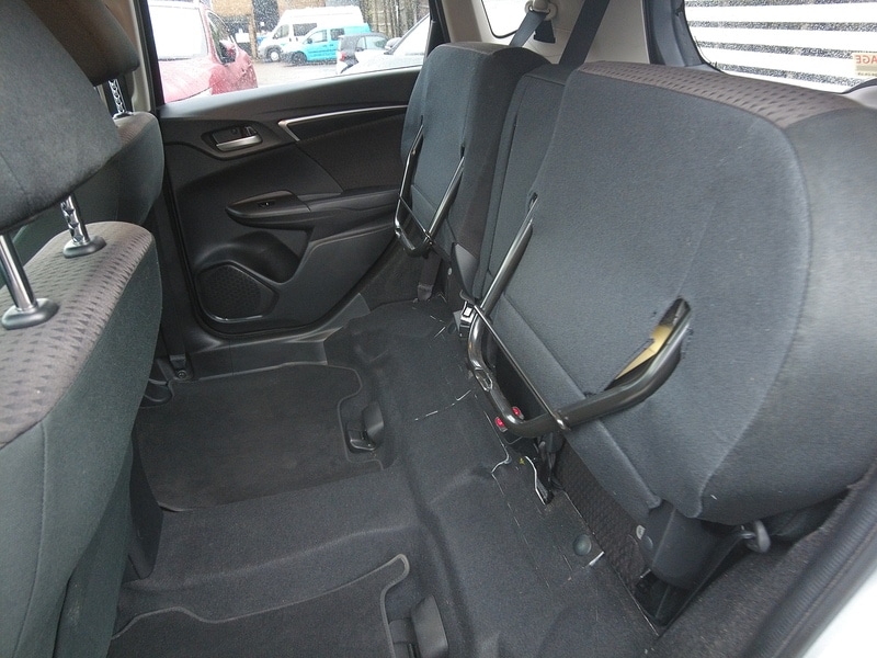 Used Honda Jazz 2018 for sale - 77530235: Photo 19