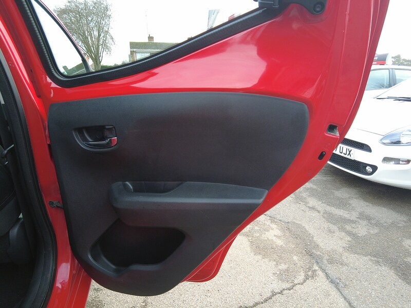 Used Toyota AYGO 2017 for sale - 77530297: Photo 45