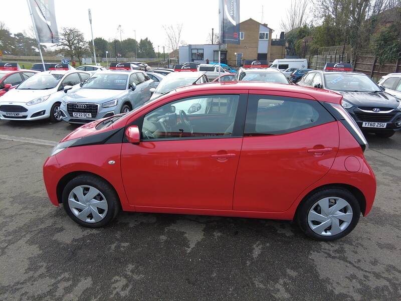 Used Toyota AYGO 2017 for sale - 77530297: Photo 6