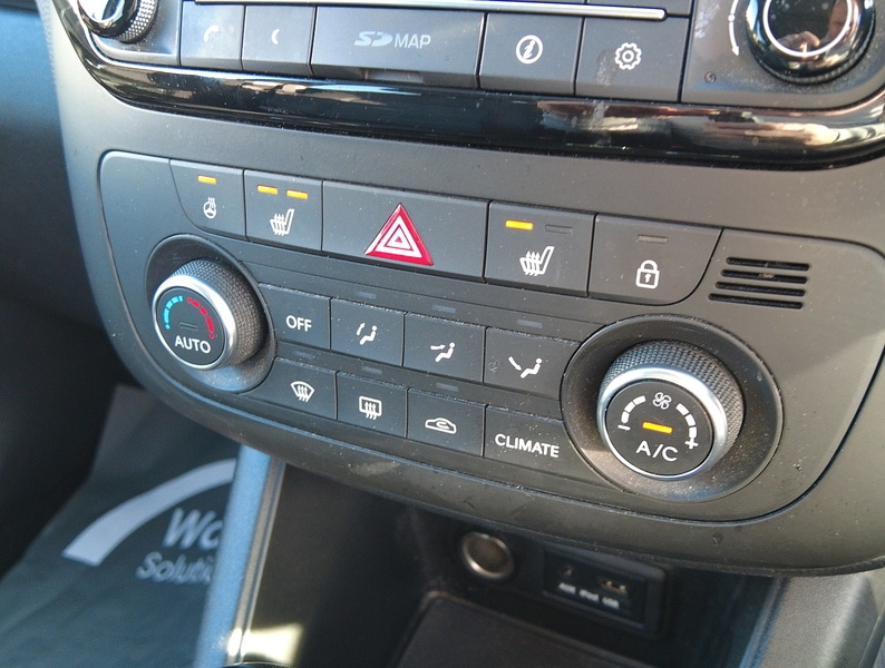 Used Kia Venga 2018 for sale - 77530268: Photo 29