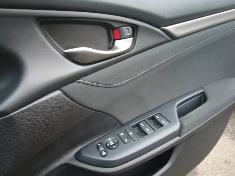 Used Honda Civic 2018 for sale - 77530237: Photo 23