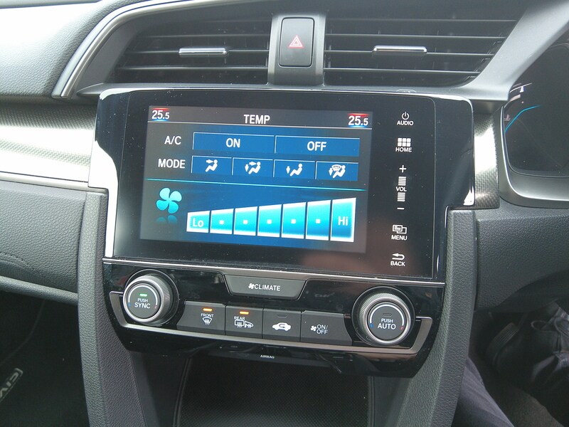 Used Honda Civic 2018 for sale - 77530237: Photo 30