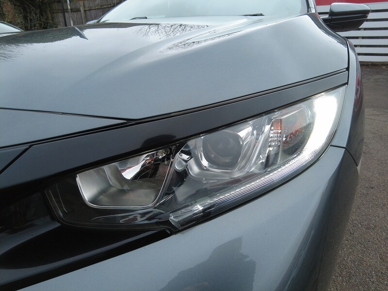 Used Honda Civic 2018 for sale - 77530237: Photo 39