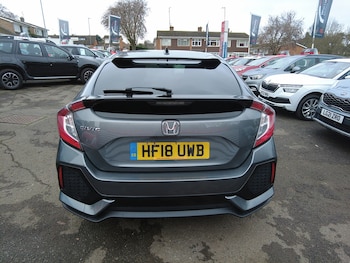 Used Honda Civic 2018 for sale - 77530237: Photo