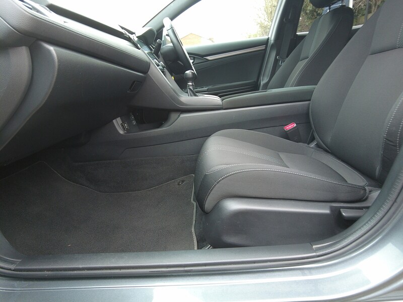 Used Honda Civic 2018 for sale - 77530237: Photo 51