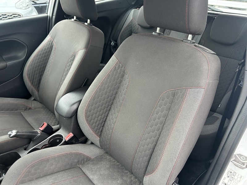 Used Ford Fiesta 2016 for sale - 77701900: Photo 12