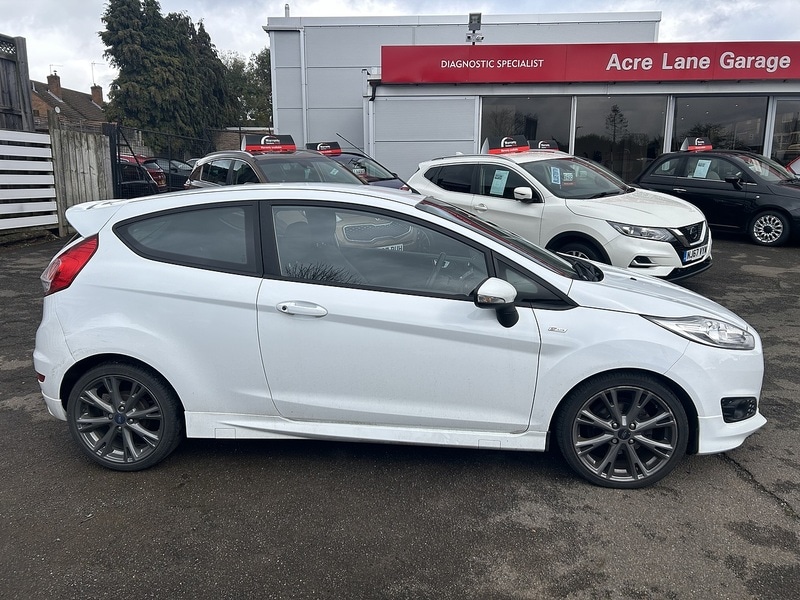 Used Ford Fiesta 2016 for sale - 77701900: Photo 2