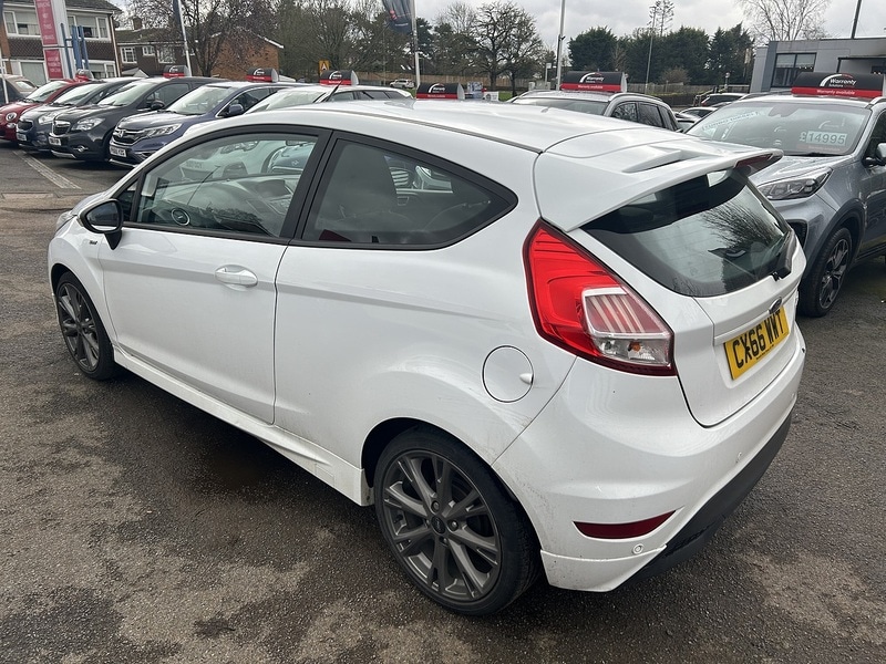 Used Ford Fiesta 2016 for sale - 77701900: Photo 5