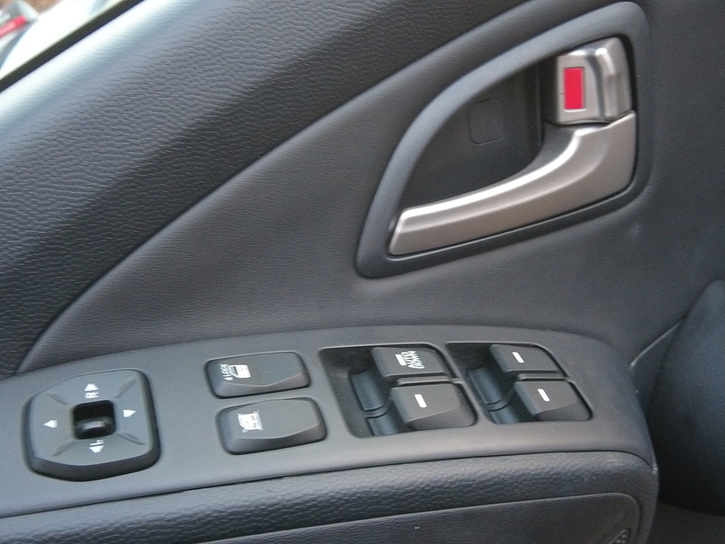 Used Hyundai Ix35 2010 for sale - 77530279: Photo 29