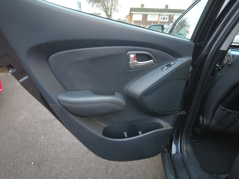 Used Hyundai Ix35 2010 for sale - 77530279: Photo 44