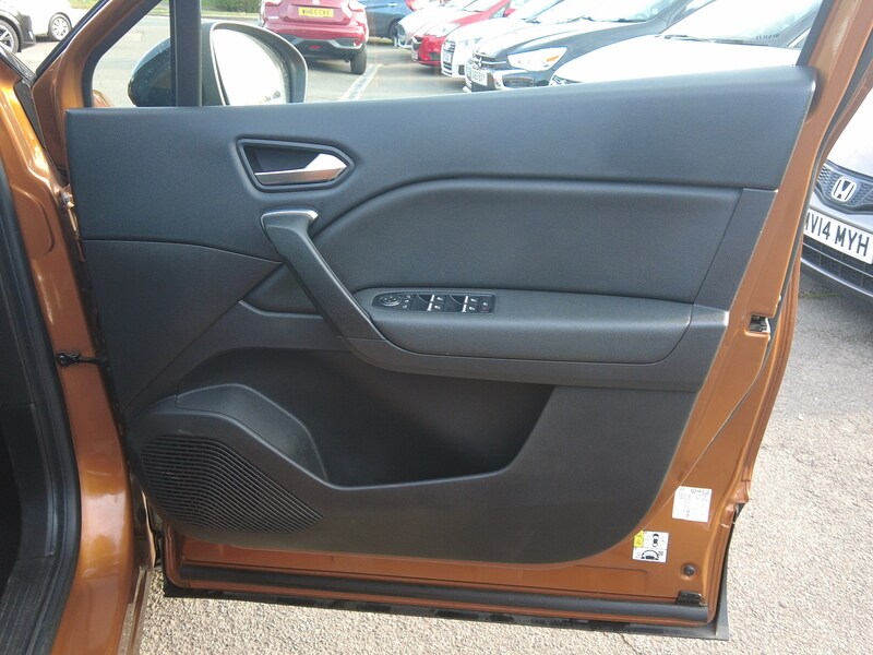 Used Renault Captur 2020 for sale - 77530269: Photo 49