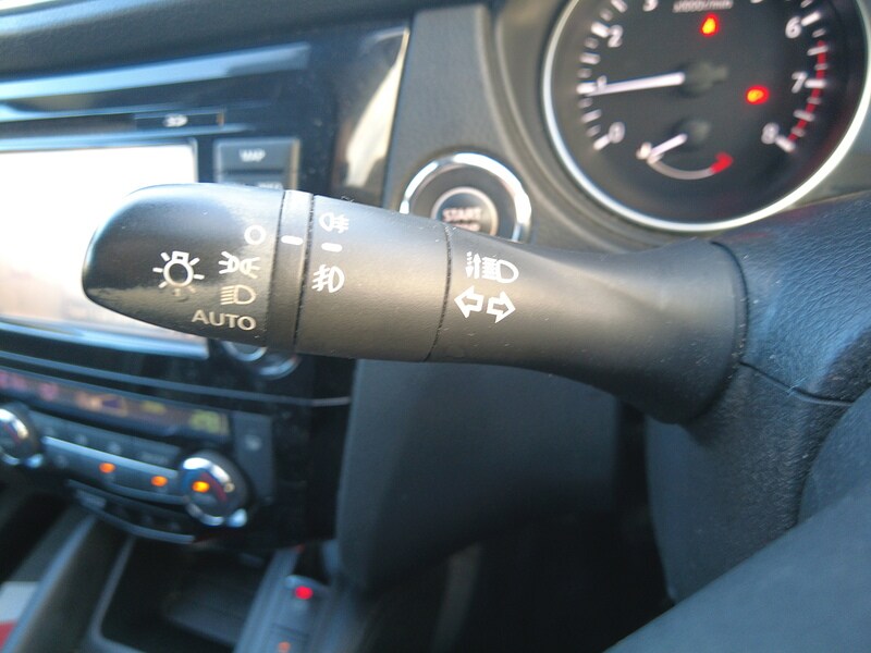 Used Nissan Qashqai 2017 for sale - 77530223: Photo 30