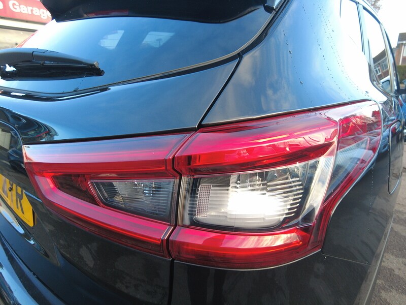 Used Nissan Qashqai 2017 for sale - 77530223: Photo 44