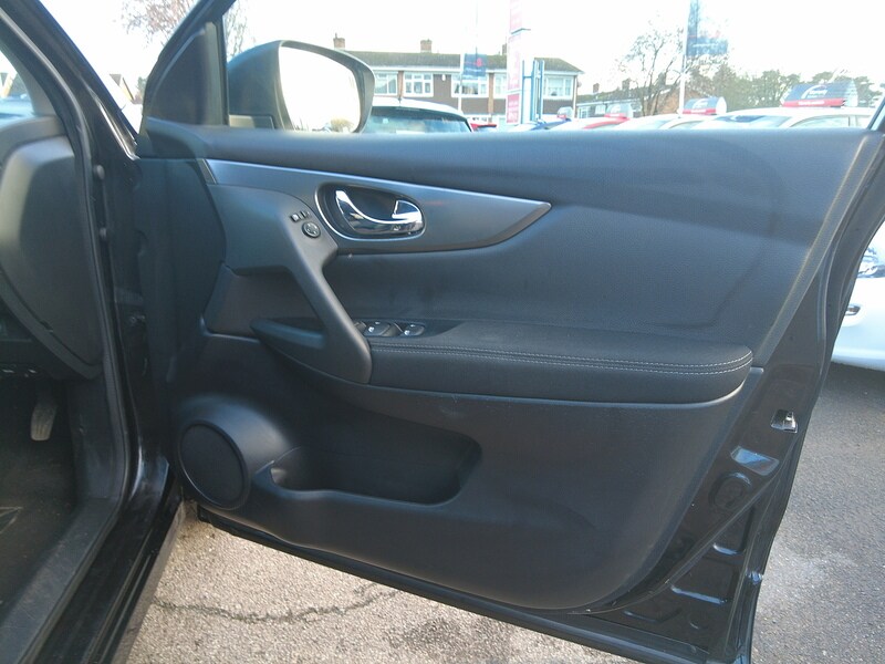 Used Nissan Qashqai 2017 for sale - 77530223: Photo 45