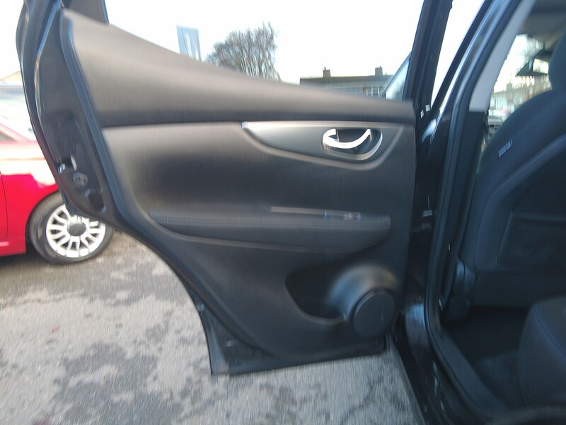 Used Nissan Qashqai 2017 for sale - 77530223: Photo 47