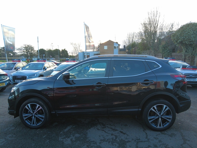 Used Nissan Qashqai 2017 for sale - 77530223: Photo 6