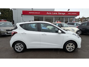 Used Hyundai i10 2018 for sale - 77617852: Photo