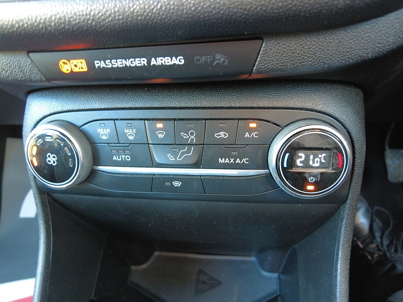 Used Ford Fiesta 2018 for sale - 77530267: Photo 26