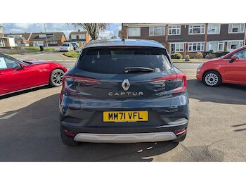 Used Renault Captur 2022 for sale - 77765891: Photo