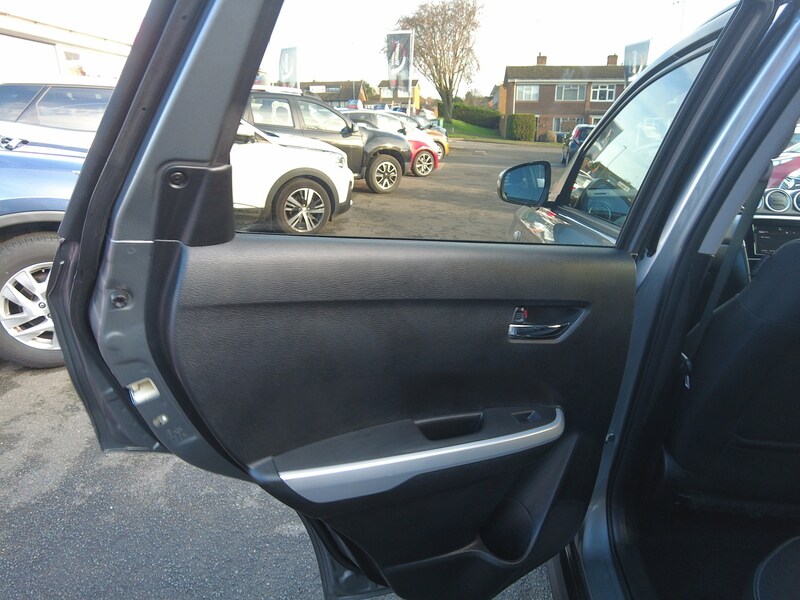 Used Suzuki Vitara 2016 for sale - 77530227: Photo 46