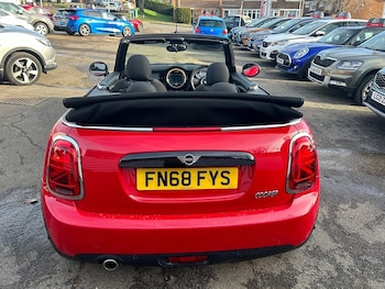 Used MINI Convertible 2018 for sale - 77605240: Photo